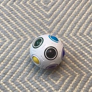 Puzzle ball